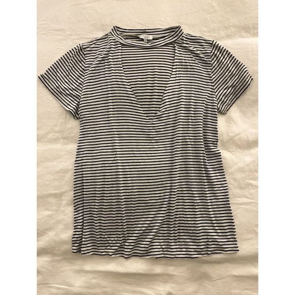 BOUTIQUE STRIPED TEE - Picture 1 of 3